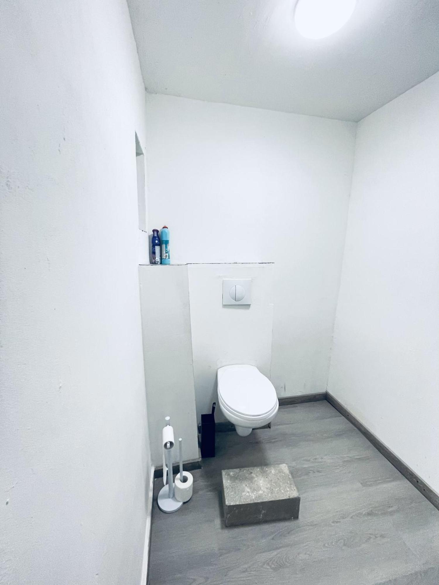 Cozy&Calm Room With Ensuite Heers Buitenkant foto